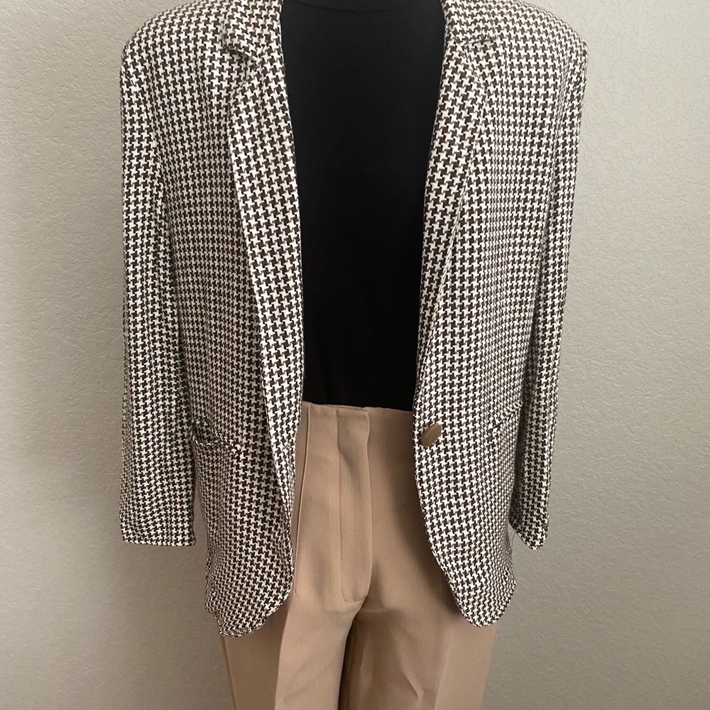 Vintage women’s blazer